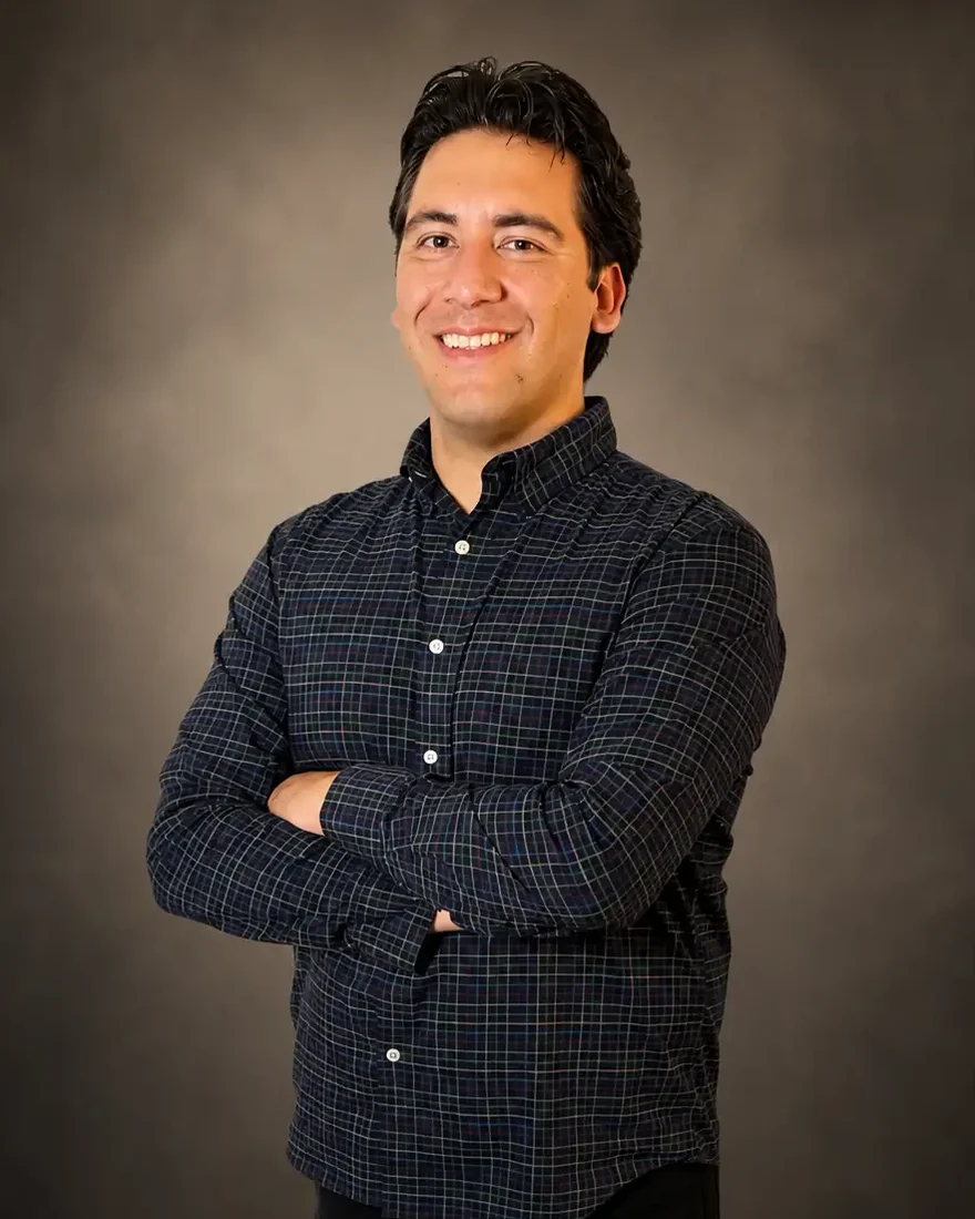 Edgar Limon, Ventura County Realtor and mortgage loan officer