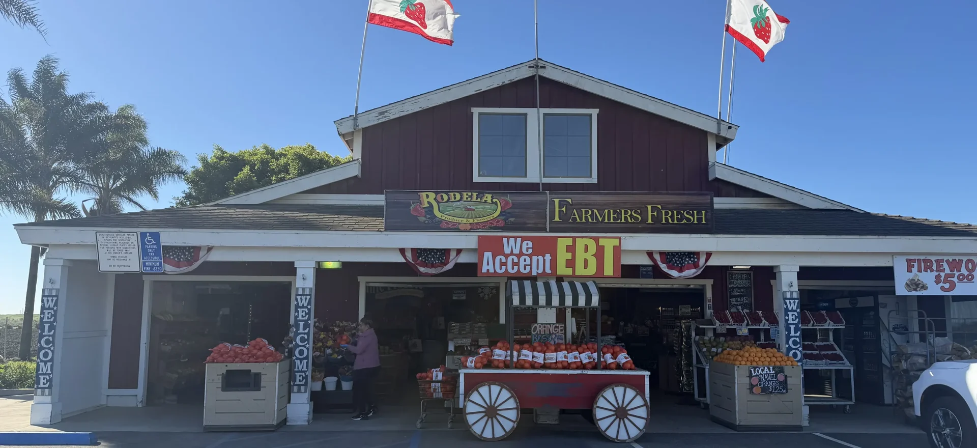 A local farm stand in Ventura County